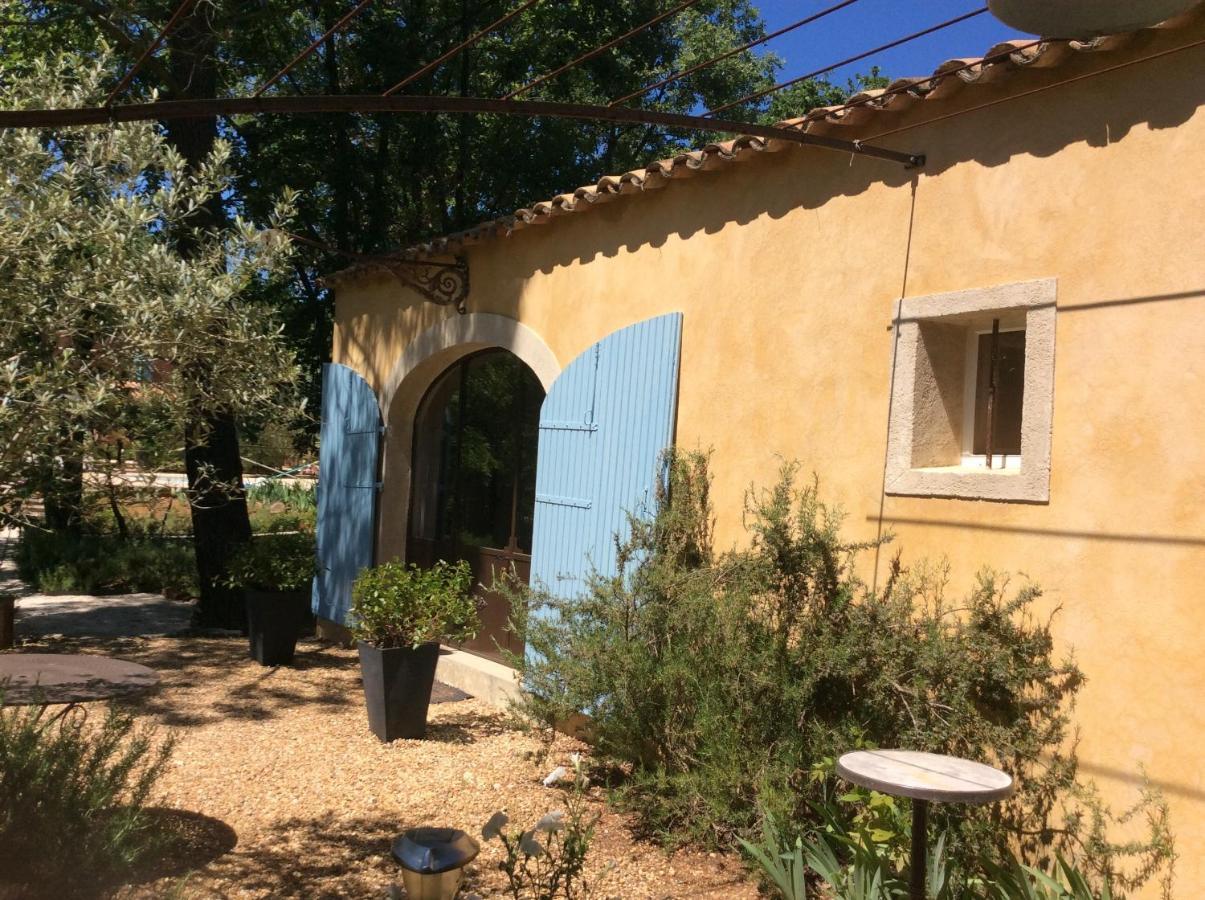 Le Bois De La Cour * Roussillon en Isere