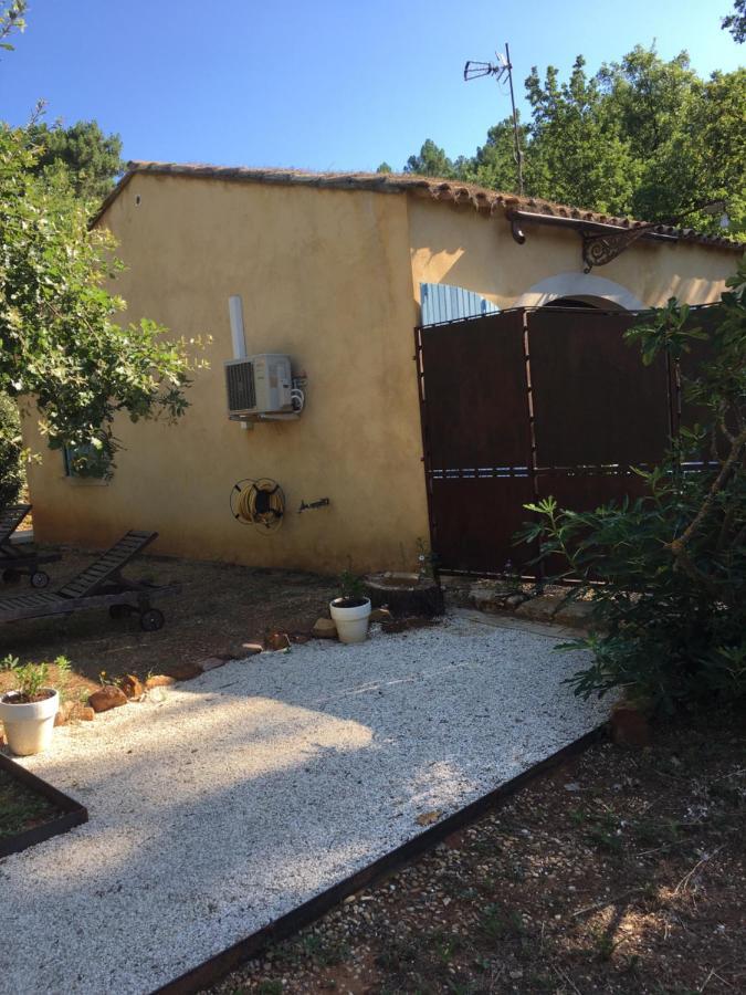 Le Bois De La Cour Hébergement de vacances Roussillon en Isere
